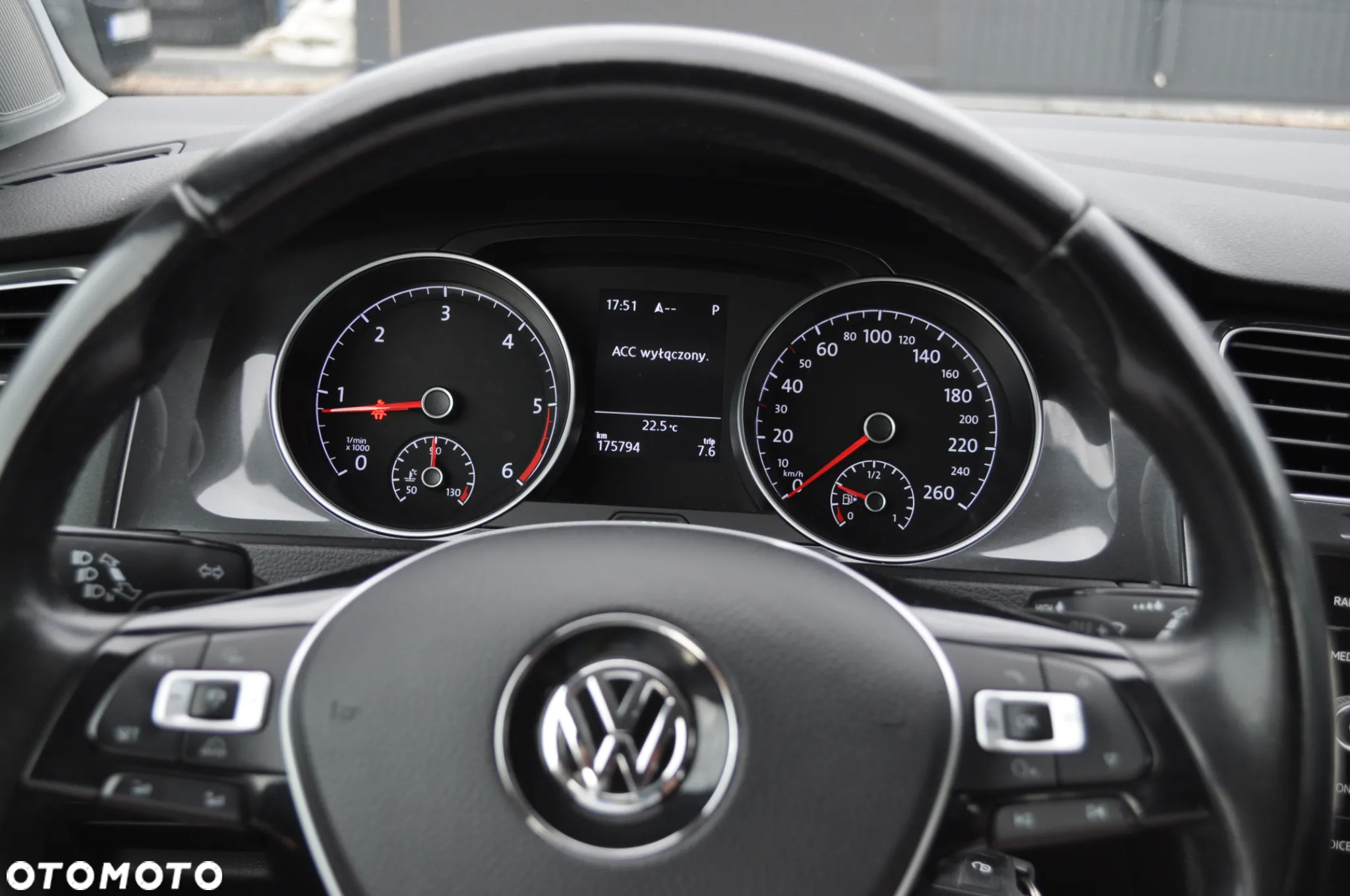 Volkswagen Golf Variant 2.0 TDI (BlueMotion Technology) DSG Comfortline - 20