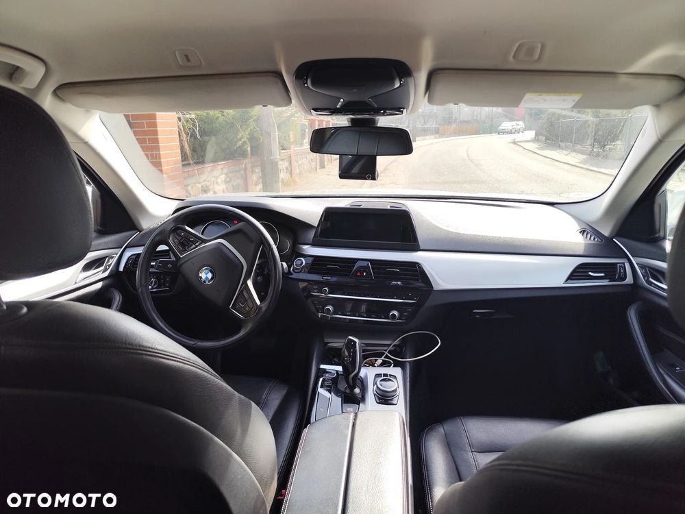 BMW Seria 5 520d Luxury Line - 7