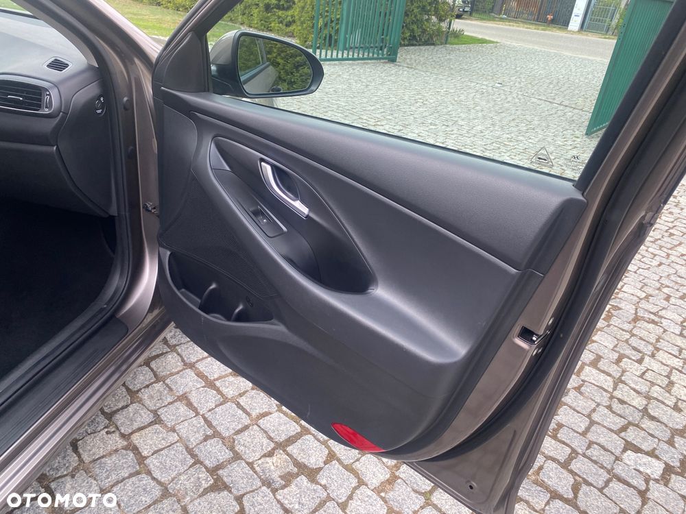 Hyundai i30 1.5 Pure - 30