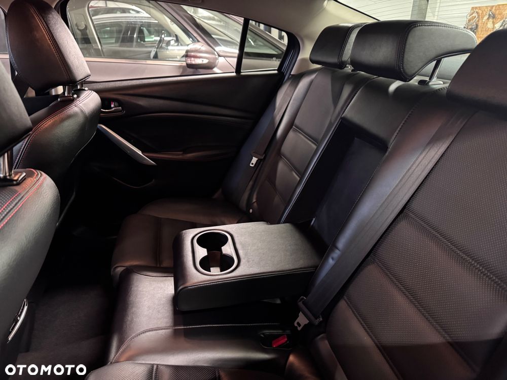 Mazda 6 2.2 SKYACTIV-D Sports-Line - 19