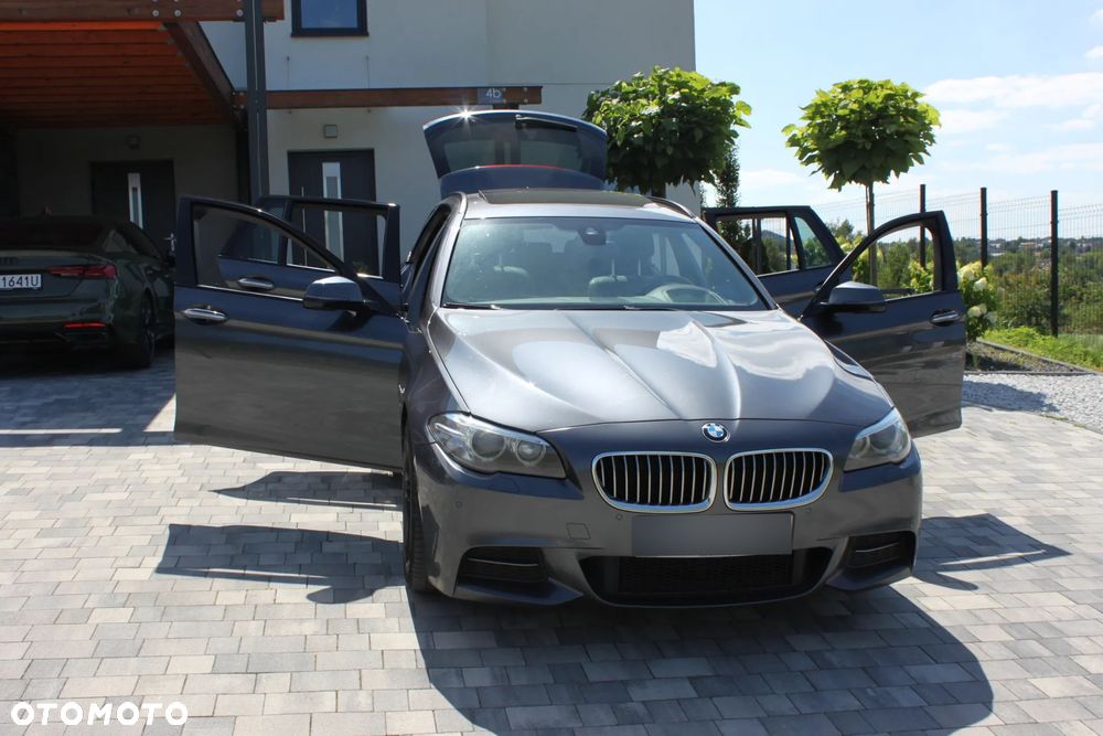 BMW Seria 5 525d xDrive Sport-Aut - 36