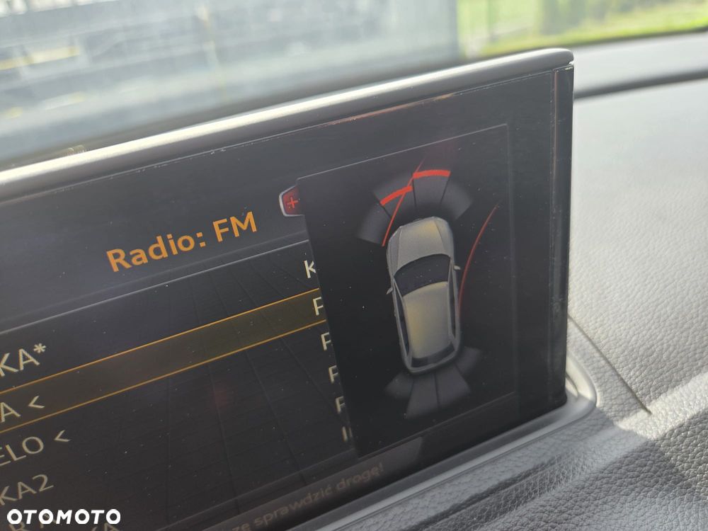Audi A3 Sportback 2.0 TDI Ambiente - 24