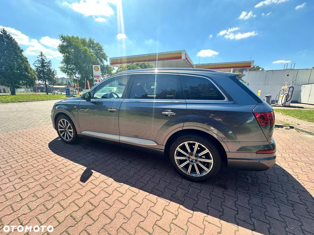 Audi Q7 - 3
