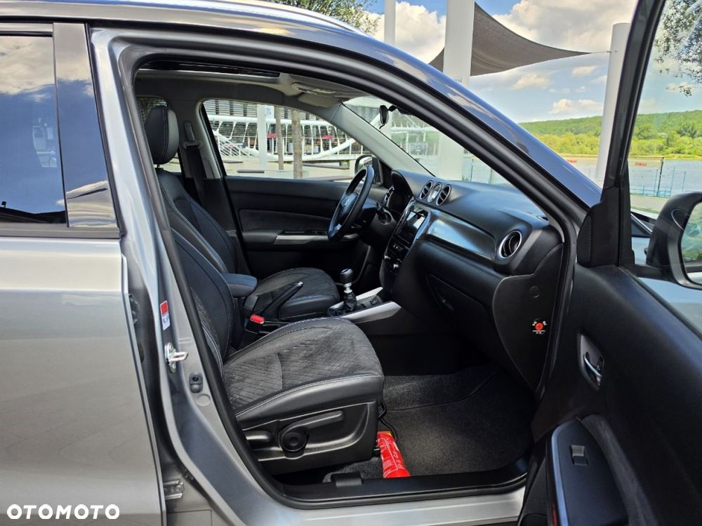 Suzuki Vitara - 31