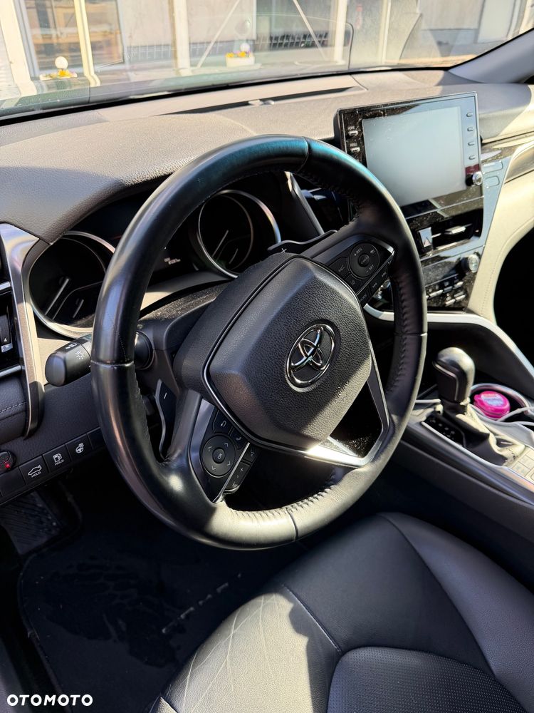 Toyota Camry 2.5 Hybrid Executive CVT - 11