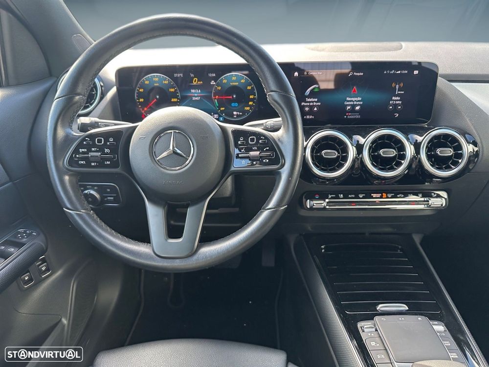 Mercedes-Benz GLA 250 e - 11