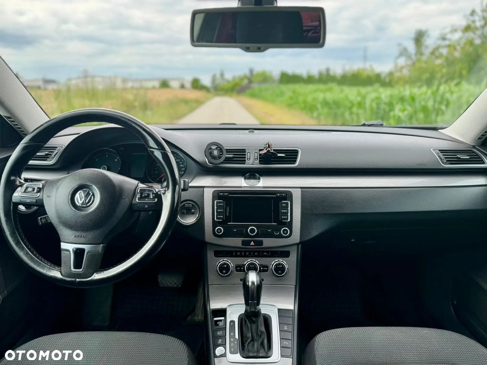Volkswagen Passat 2.0 TDI Highline DSG - 5