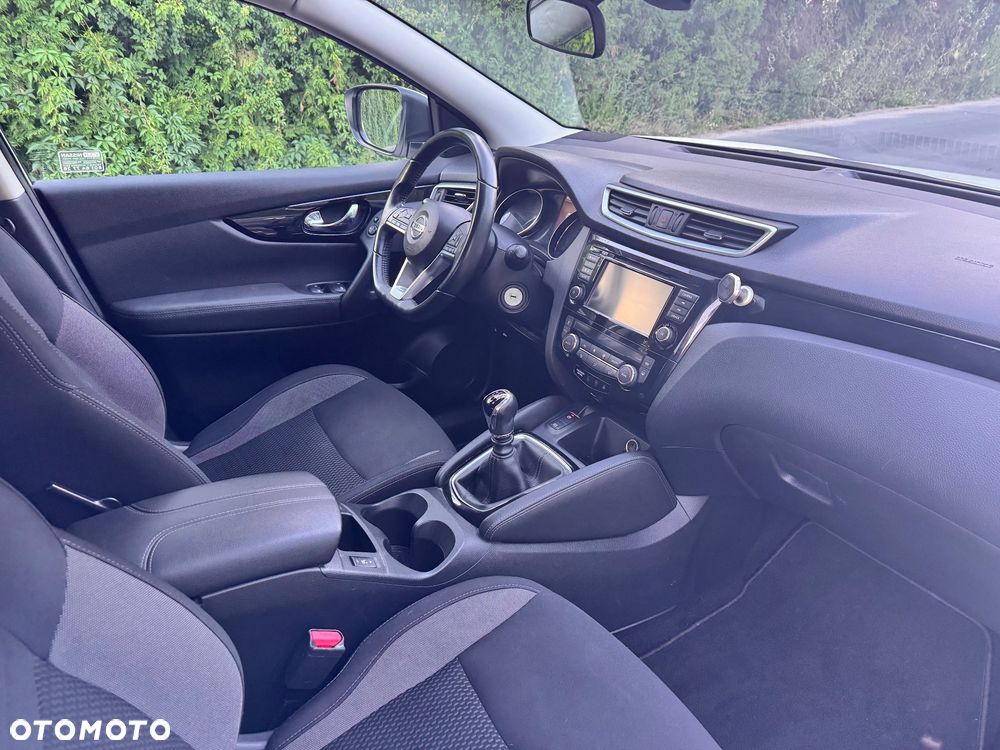 Nissan Qashqai - 11