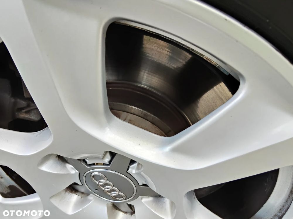 Audi A4 Limousine 2.0 TDI DPF - 12