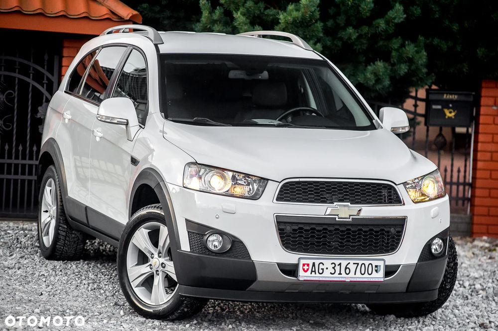 Chevrolet Captiva 2.4 AWD Automatik LT+ - 2