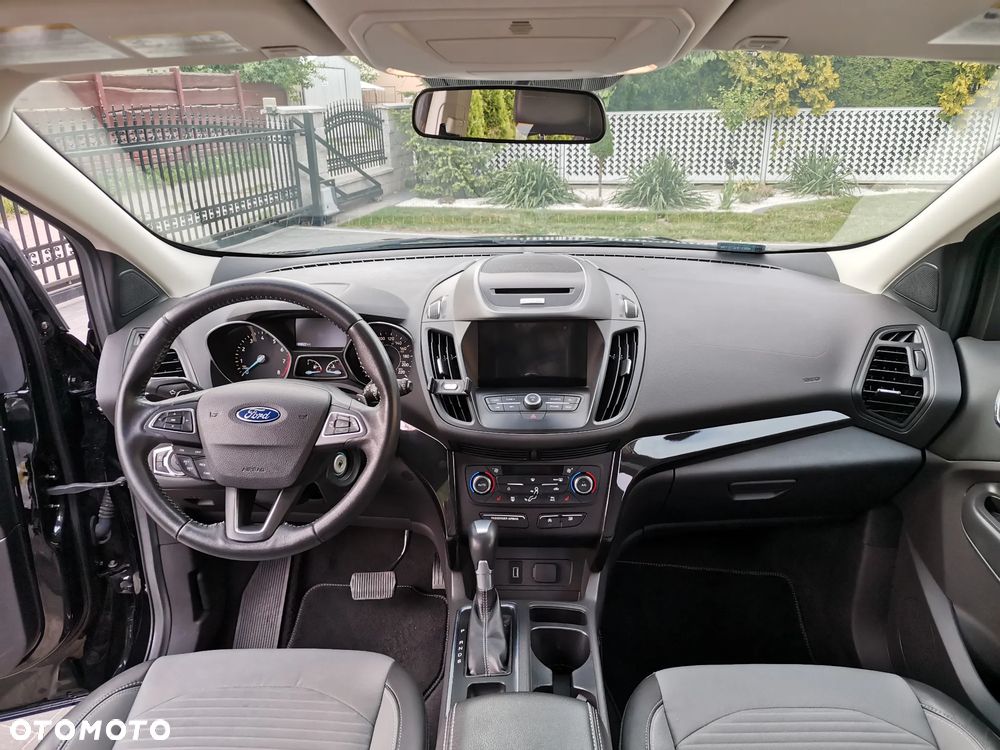 Ford Escape 2.0 EcoBoost AWD Titanium - 18