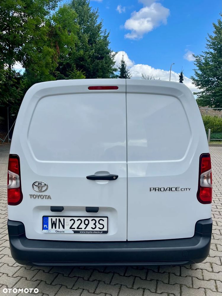 Toyota ProAce Kombi D-4D Medium 2,6t - 8