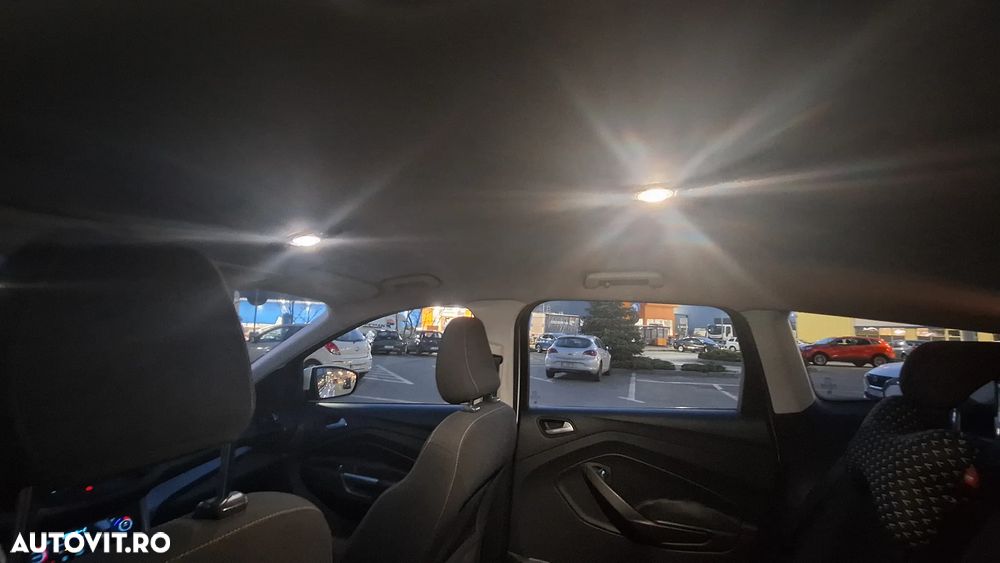 Ford Kuga 2.0 TDCi 4WD Powershift Trend - 33