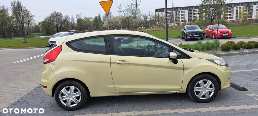 Ford Fiesta - 6