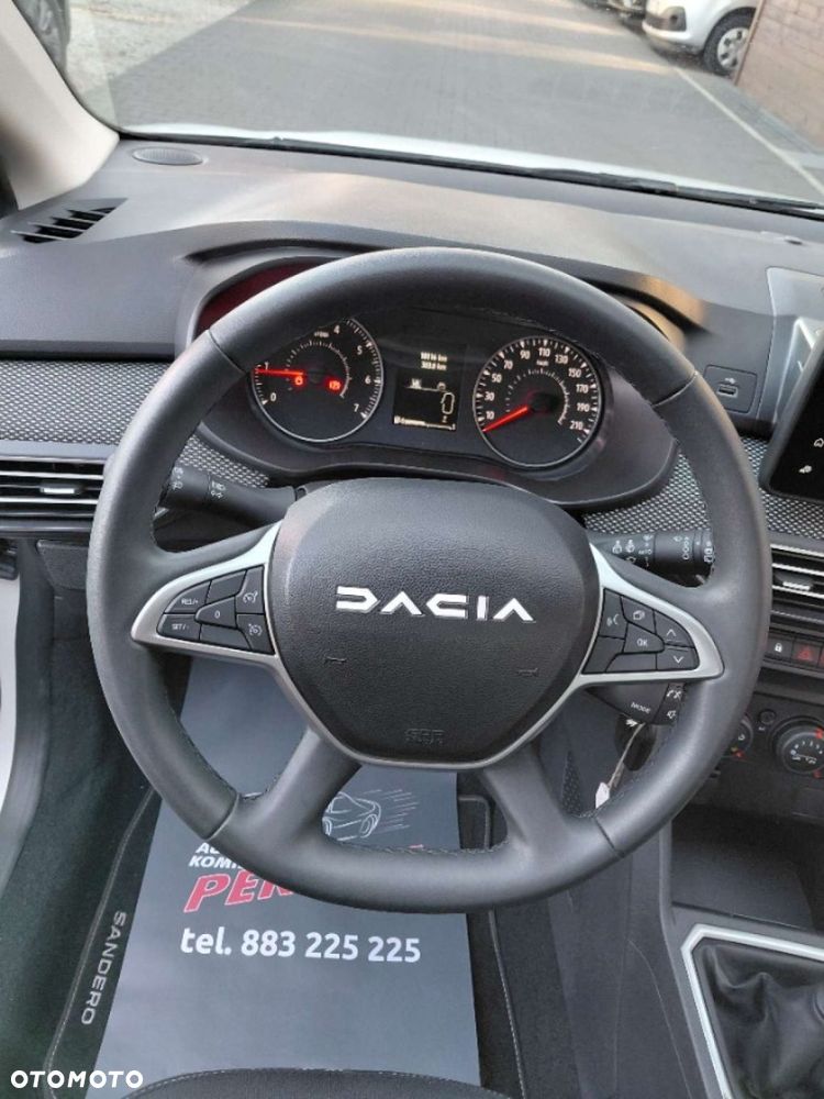 Dacia Sandero - 11