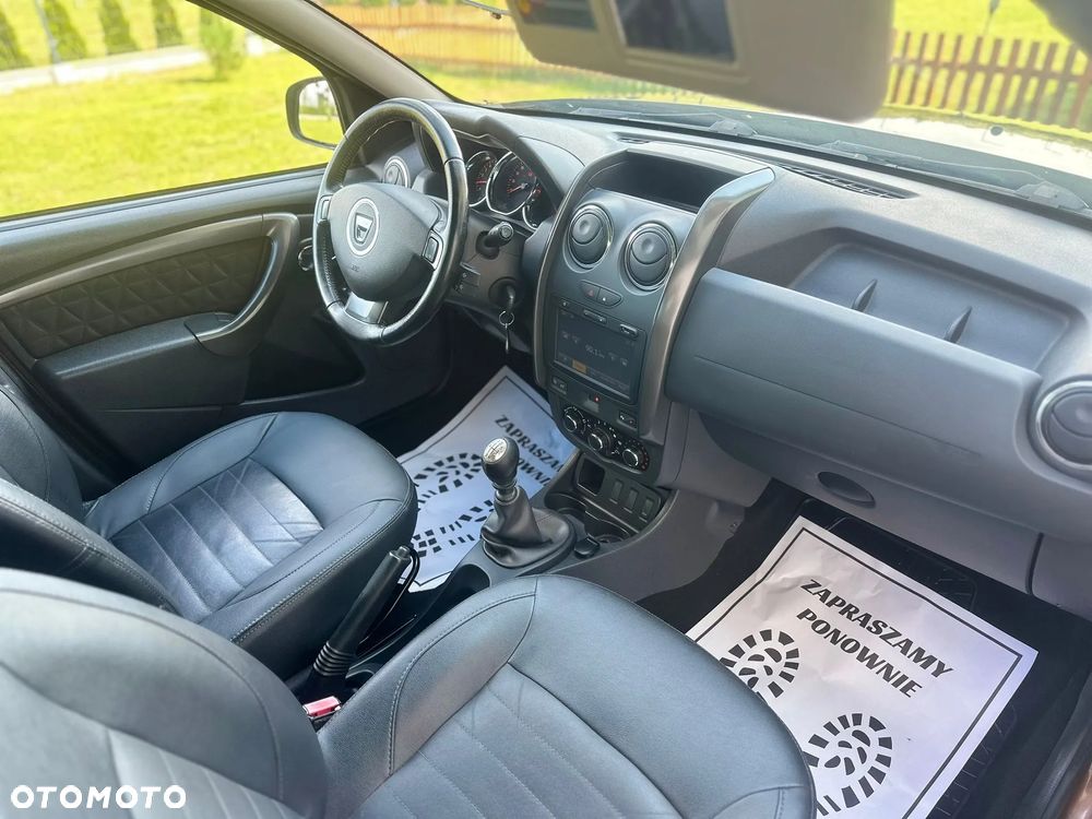 Dacia Duster TCe 125 4x2 Celebration - 26