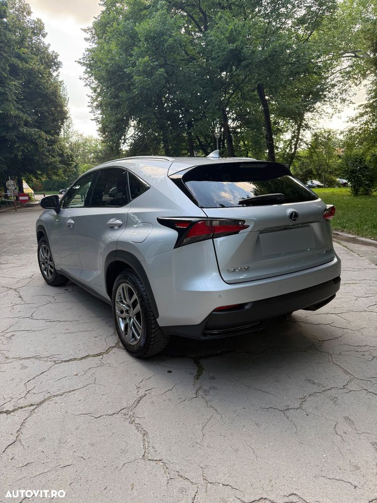 Lexus Seria NX 300h AWD Luxury - 4