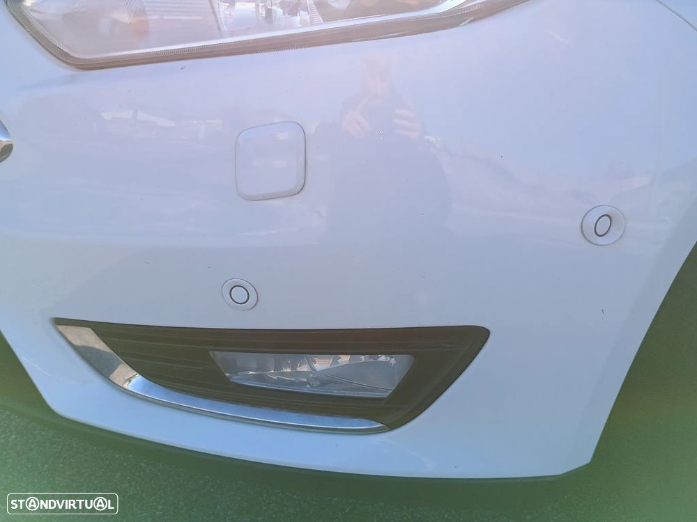 Ford Focus SW 1.0 EcoBoost S&S Titanium - 38