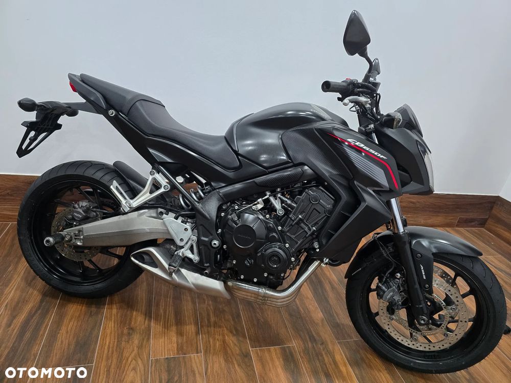 Honda CB - 3