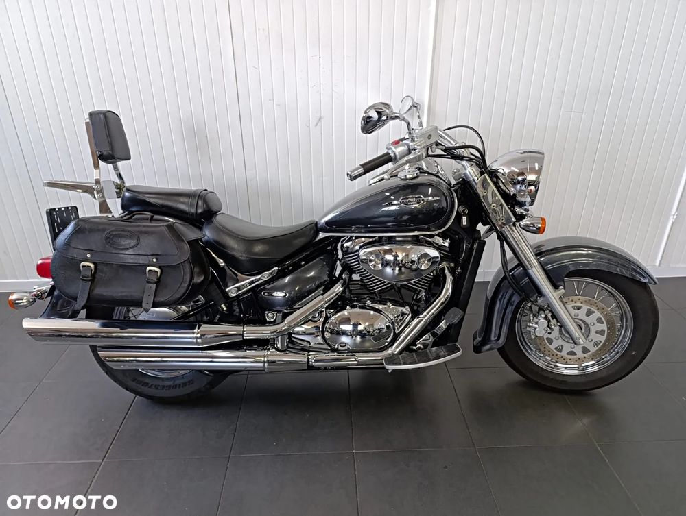 Suzuki VL 800 Volusia - Boulevard C50 - 2