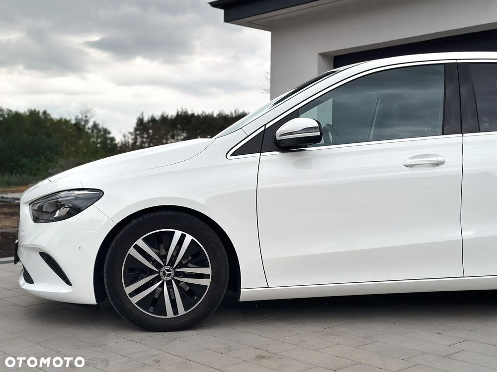 Mercedes-Benz Klasa B 200 d 8G-DCT - 25