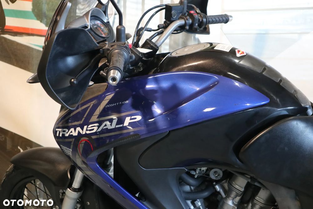 Honda Transalp - 8