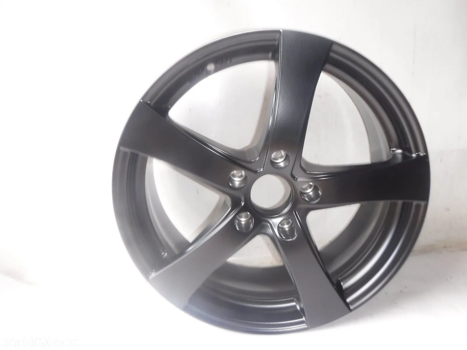 Felga nowa aluminiowa  DEZENT RE dark r18 7.5j  5x120 ET45 - 1