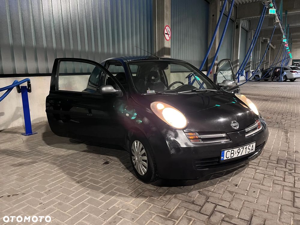 Nissan Micra 2004 photo 3