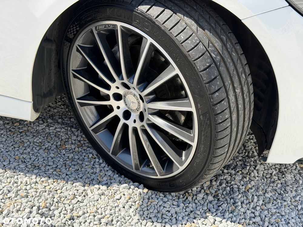 Mercedes-Benz Klasa C 220 d 4-Matic 9G-TRONIC - 30