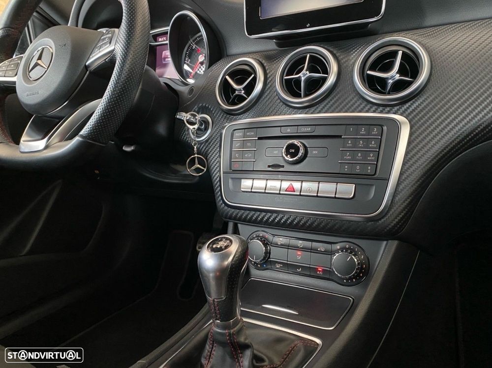 Mercedes-Benz A 180 d AMG Line - 5