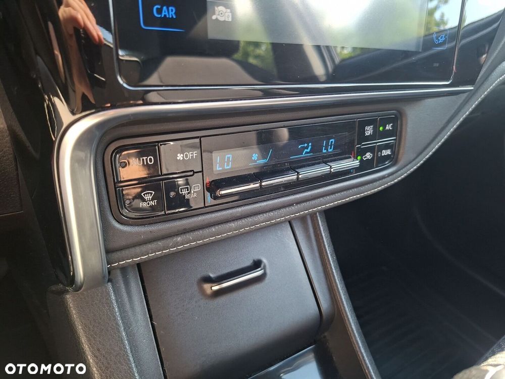 Toyota Corolla - 25
