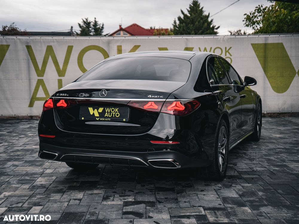 Mercedes-Benz E 300 4MATIC Aut. - 12