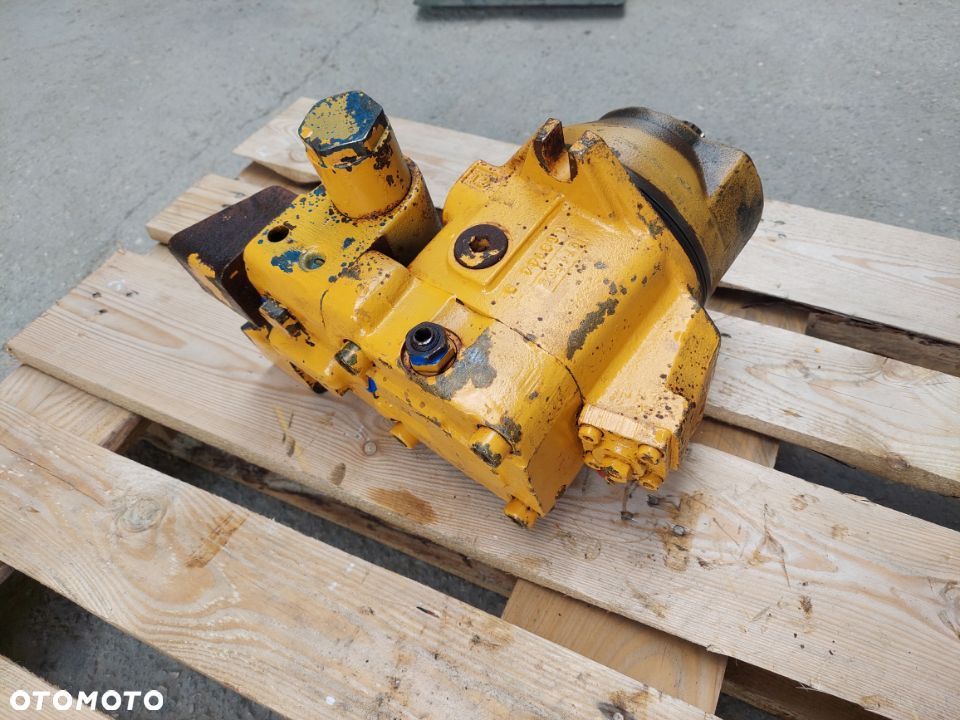 SILNIK JAZDY LIEBHERR R900 [HYD 21067] - 14