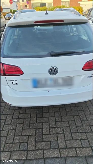 Volkswagen Golf 1.6 TDI BlueMotion Comfortline - 3