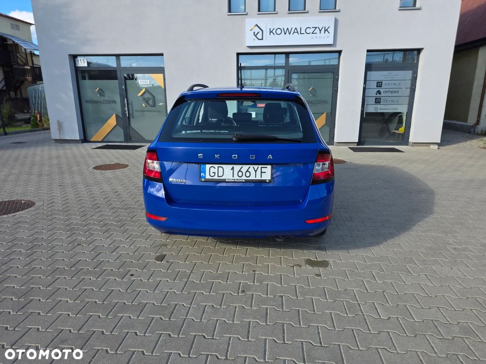 Skoda Fabia 1.0 Ambition Plus - 6