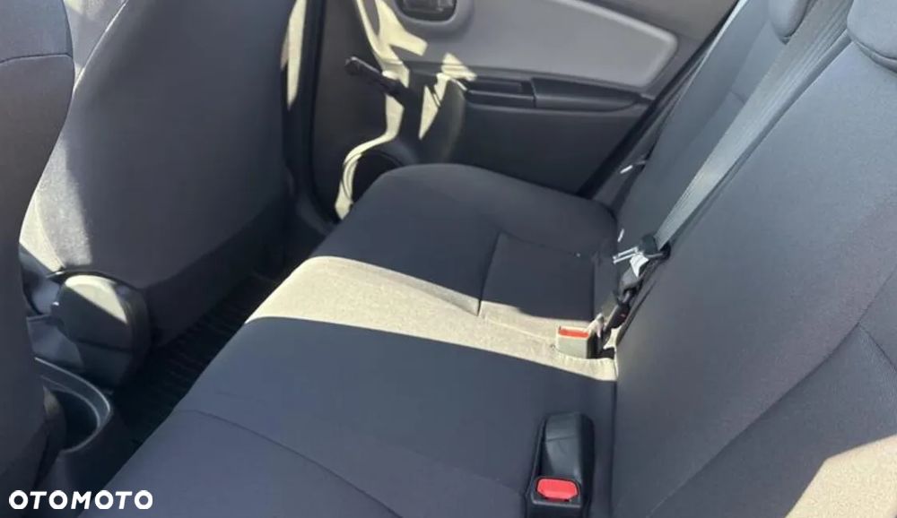 Toyota Yaris 1.0 Active - 14