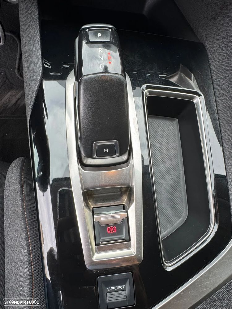 Peugeot 5008 - 9