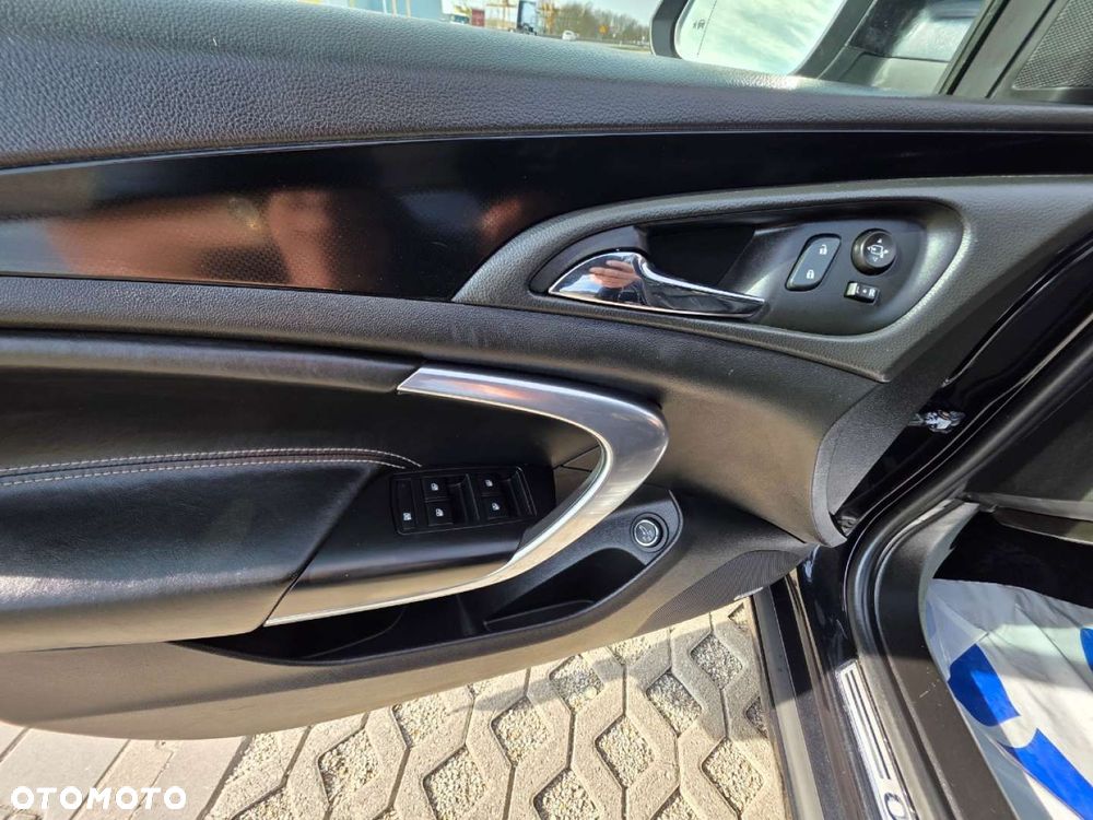 Opel Insignia - 11