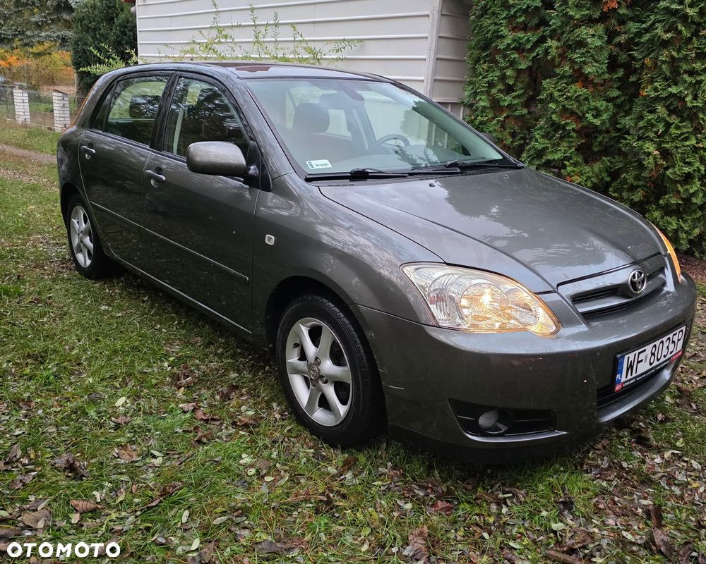 Toyota Corolla 1.4 Sol - 2