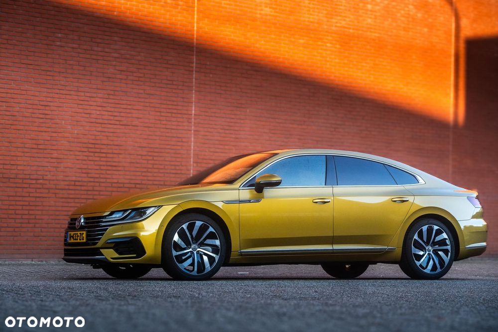 Volkswagen Arteon 2.0 TSI DSG R-Line Edition - 20