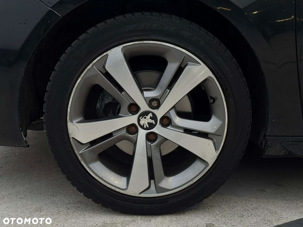 Peugeot 308 1.2 PureTech GPF GT Pack S&S - 13