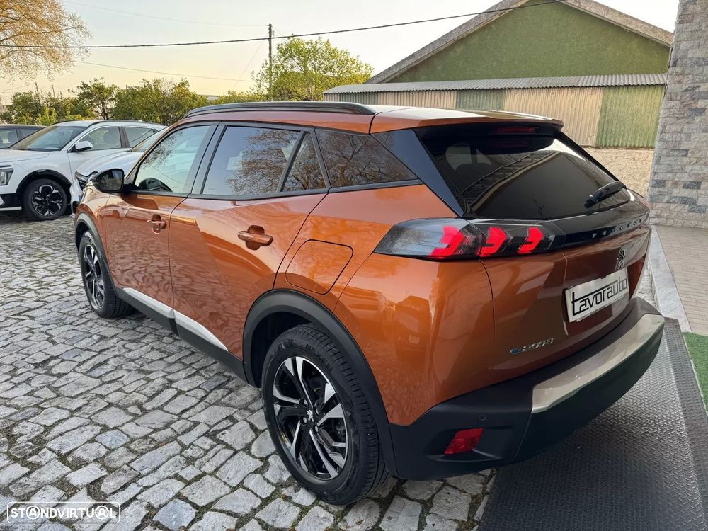 Peugeot e-2008 50 kWh Allure - 7