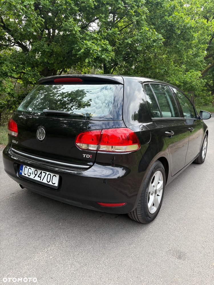 Volkswagen Golf 1.6 TDI Comfortline - 4