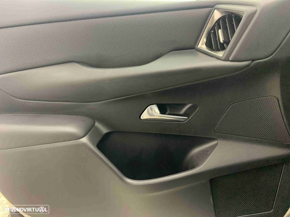 DS DS3 Crossback E-Tense Roofs of Paris - 11