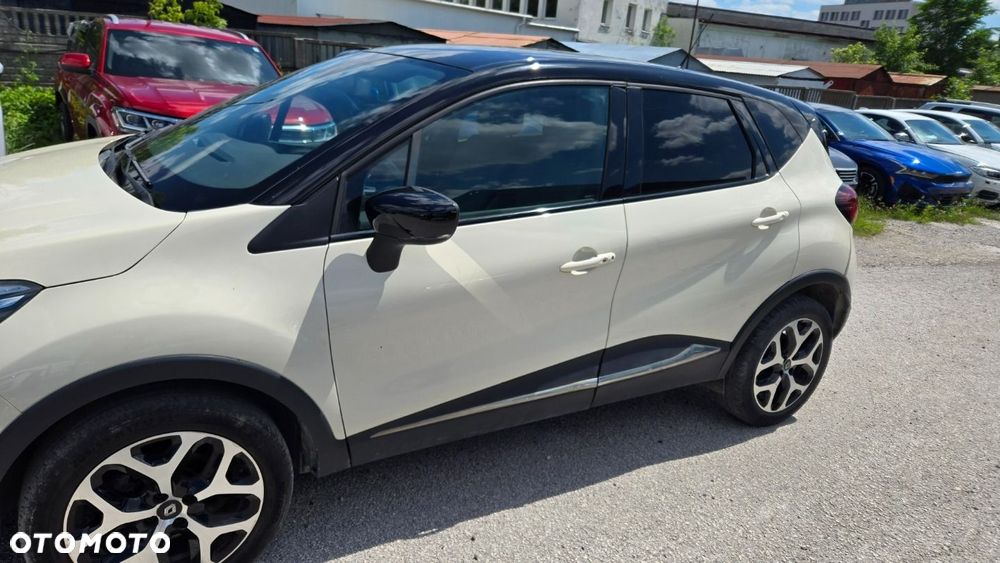 Renault Captur - 22