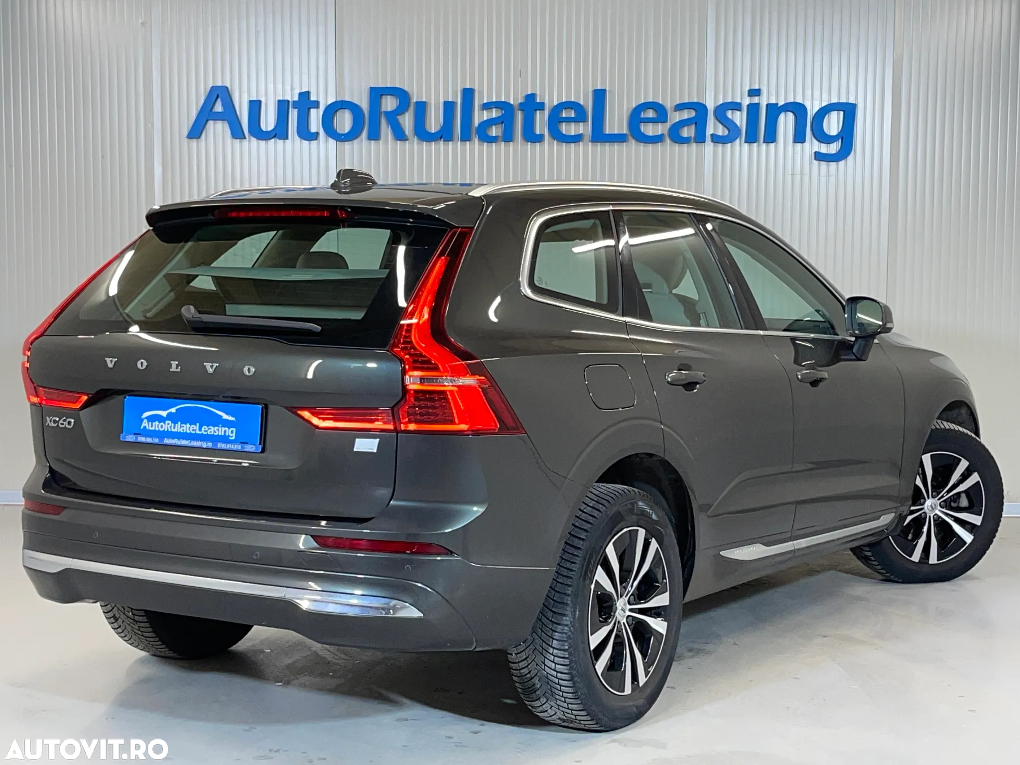 Volvo XC 60 Recharge T6 Twin Engine eAWD Inscription Expression - 3