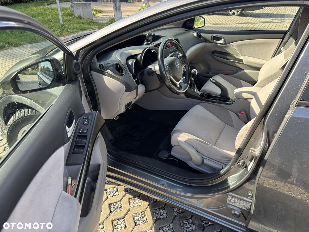 Honda Civic 1.8 Comfort - 16