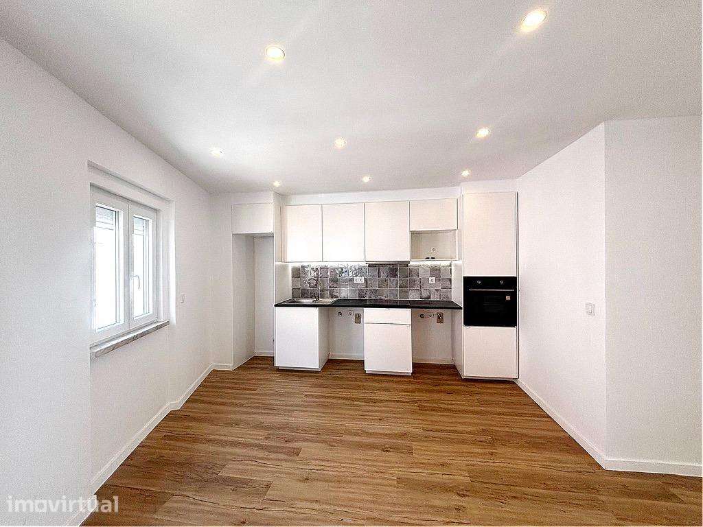 T2 Remodelado com Excelente Luz Natural no Forte da Casa! - Grande imagem: 4/26