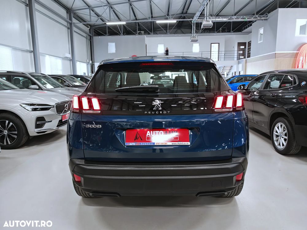 Peugeot 3008 1.2 PureTech S&S EAT8 Allure - 31