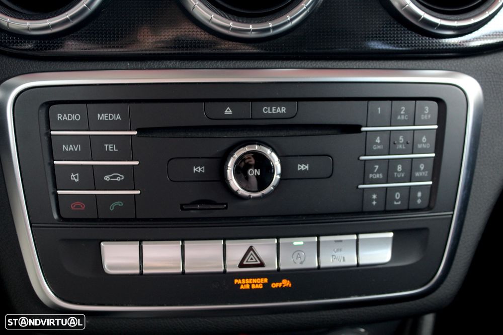 Mercedes-Benz CLA 180 d BlueEFFICIENCY Edition - 21